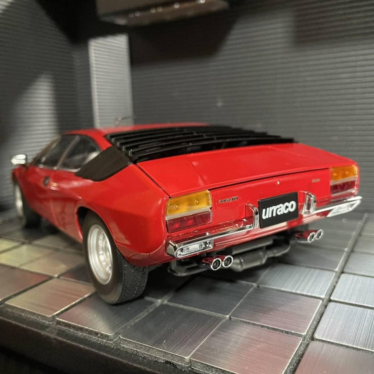 未展示品 京商 1/18 ランボルギーニ ウラッコ レッド 未展示品