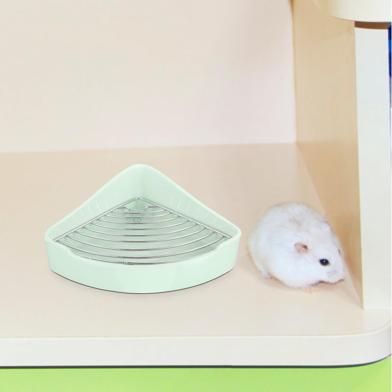 Lettiera per Piccoli Animali Triangolare in Ceramica Colore Verde Chiaro, Resistente al Ribaltamento, Protegge Le Zampe, per Conigli e Cavie in Bagno o Ufficio