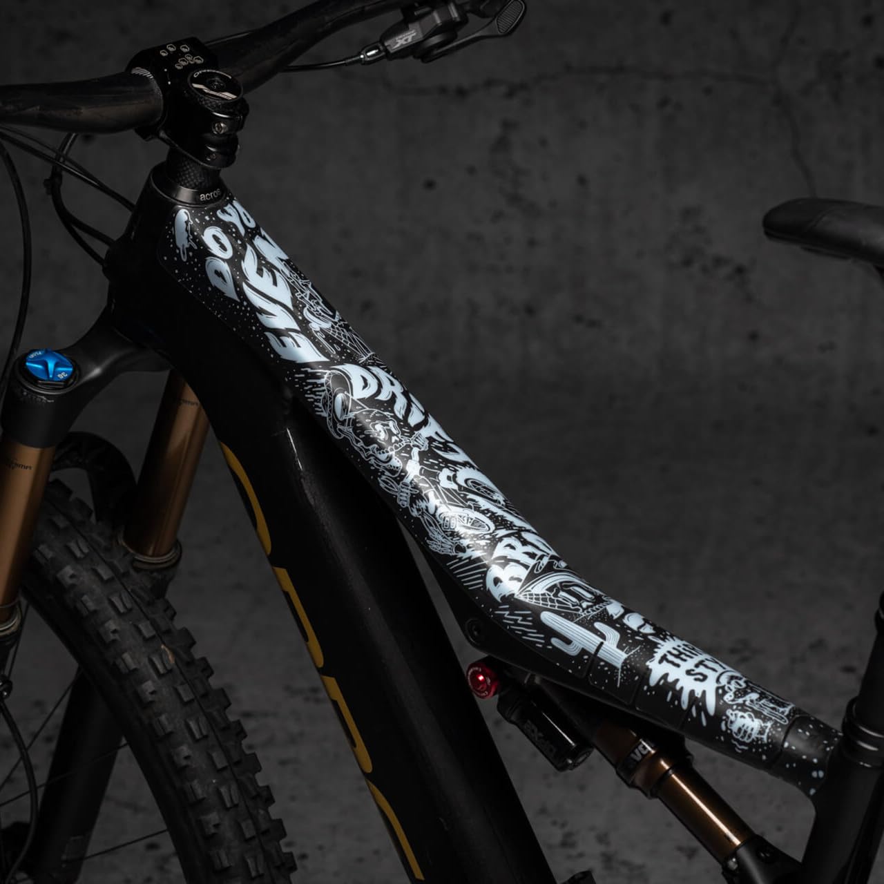Dyedbro Film de protection pour cadre VTT électrique Blanc