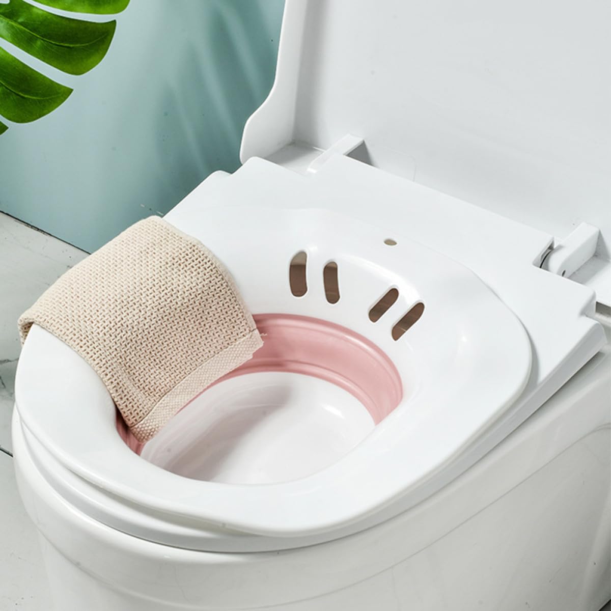 Uonlytech Bassin de Bain de Siège Pliable en Plastique Rose, Surface Lisse, Trou Anti-débordement, Soin Intime pour Post-partum et Patients Couleur Aléatoire