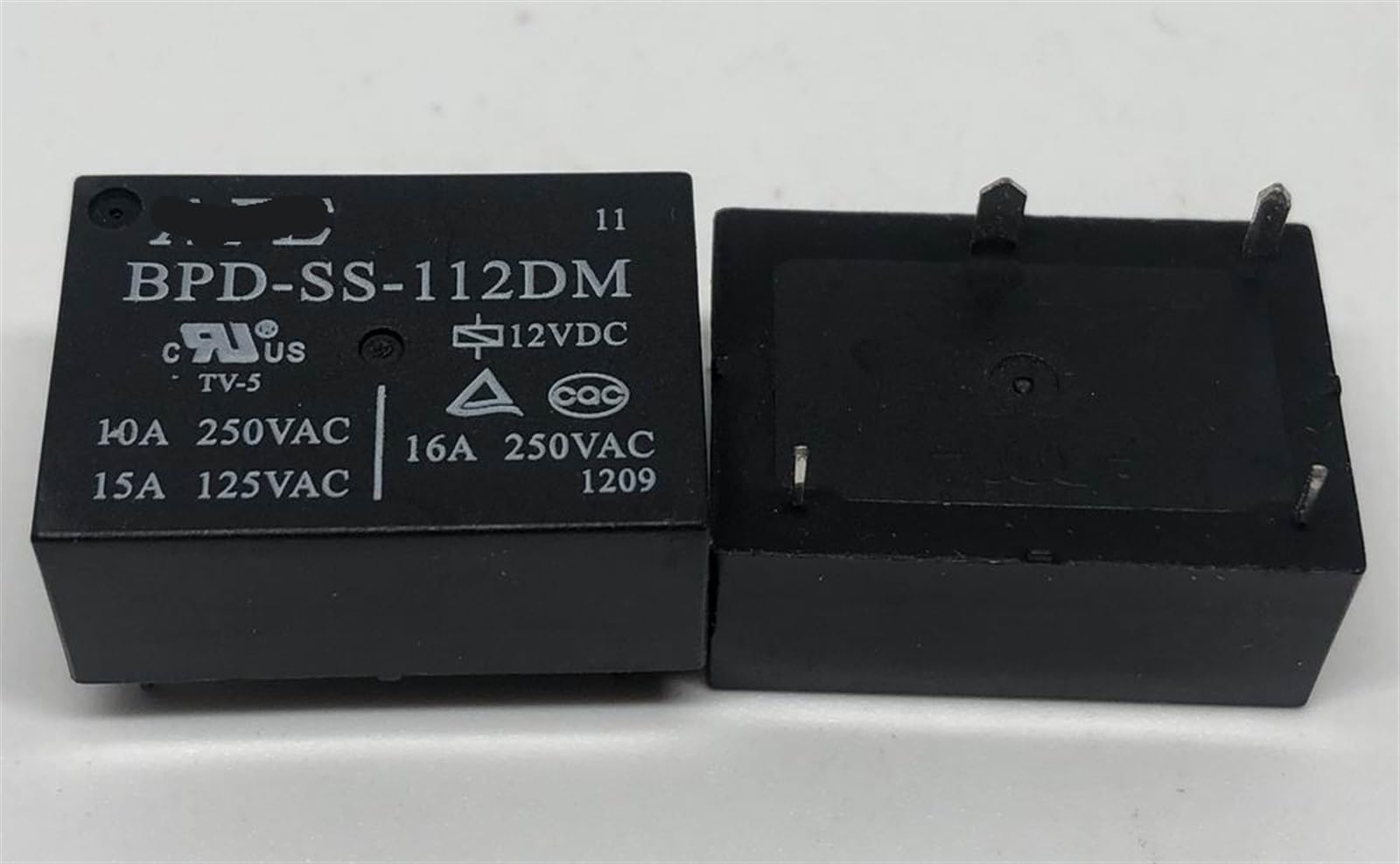 Relé 4 pines BPD-SS-112DM de 12V y 16A para control de circuitos 5