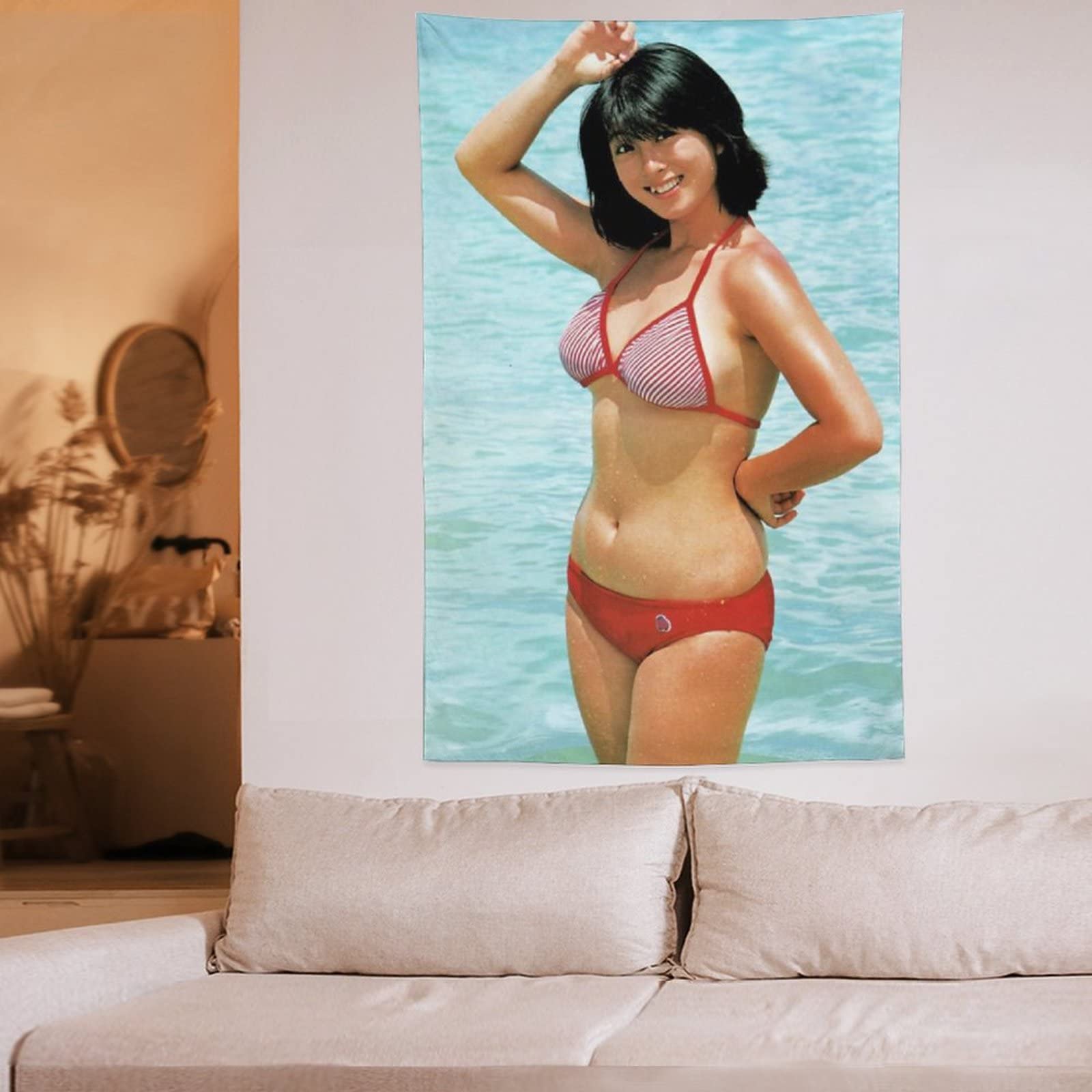 Amazon.co.jp: ポスター壁飾り河合奈保子写真セクシー タペストリー