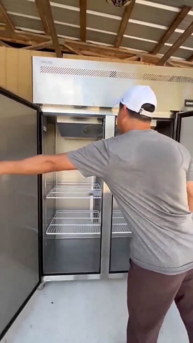 Image of VEECOOL Commercial Refrigerator Freezer Combo WiFi with Smart App Control, 72 inch 54 Cu.Ft Dual Temperature Upright Freezer, 3 Door 3 Section Stainless Steel Reach in Fridge for Restaurant Church School