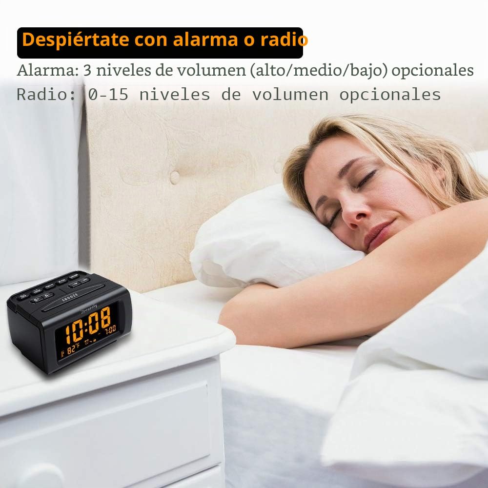 DreamSky Reloj despertador con radio FM, puerto USB para carga