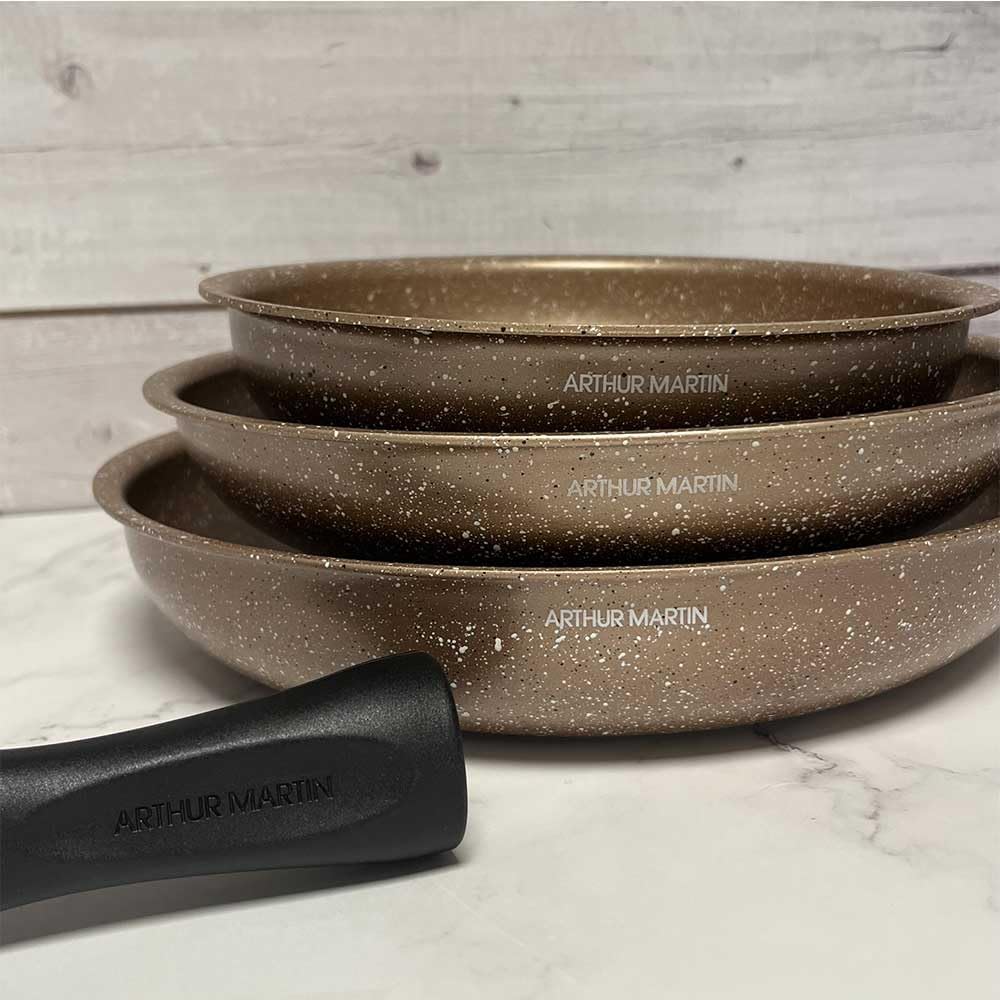 SHOP-STORY Set de 3 Poêles Arthur Martin en Aluminium avec Poignée Amovible - 20, 24, 28 cm - Tous Feux Dont Induction - Revêtement Anti Adhérent