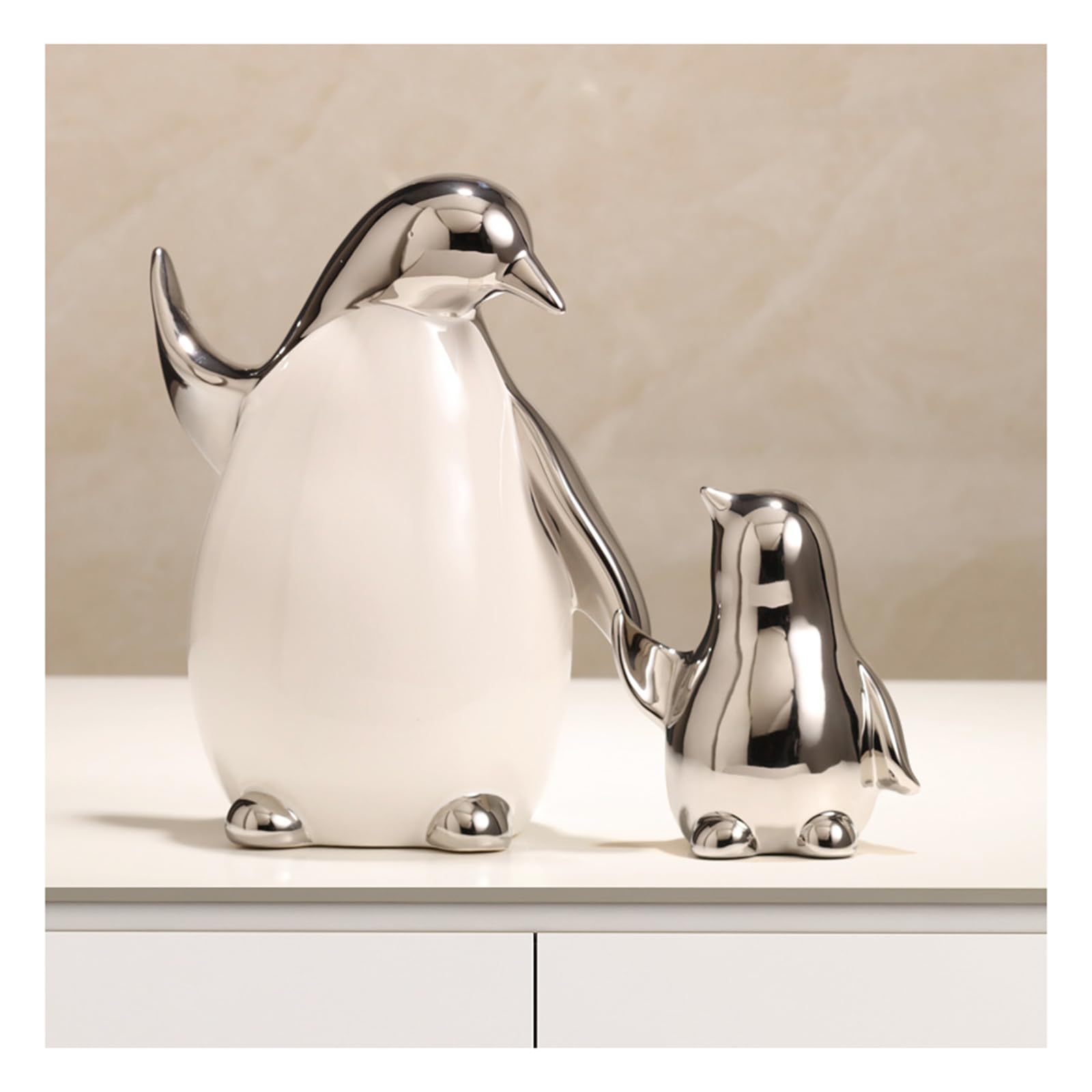 Tauzveok Penguin Sculptures, Family Decoration Statue, Modern Decoration Figurines Living Room, Animal Sculpture, Bedroom, Office Articles, Penguin Decor, Ceramic,White daddy