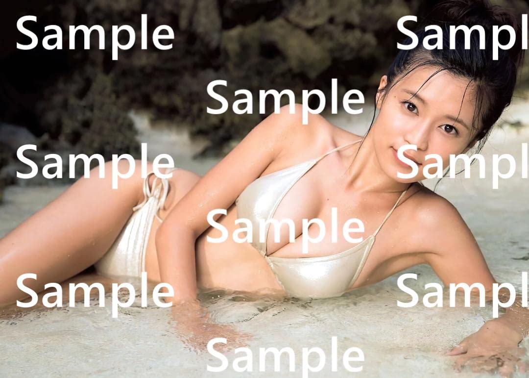 Amazon.co.jp: 小島瑠璃子 写真 A4 判 5枚 B 水着 下着 グラビア