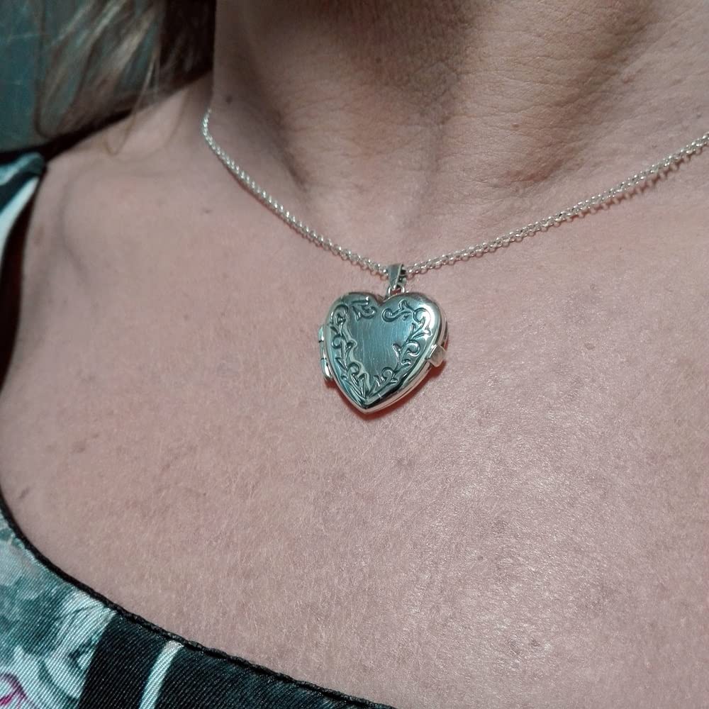 Collar Guardapelo Corazón Cenefa en Plata de Ley 925, con Estuche y Cadena