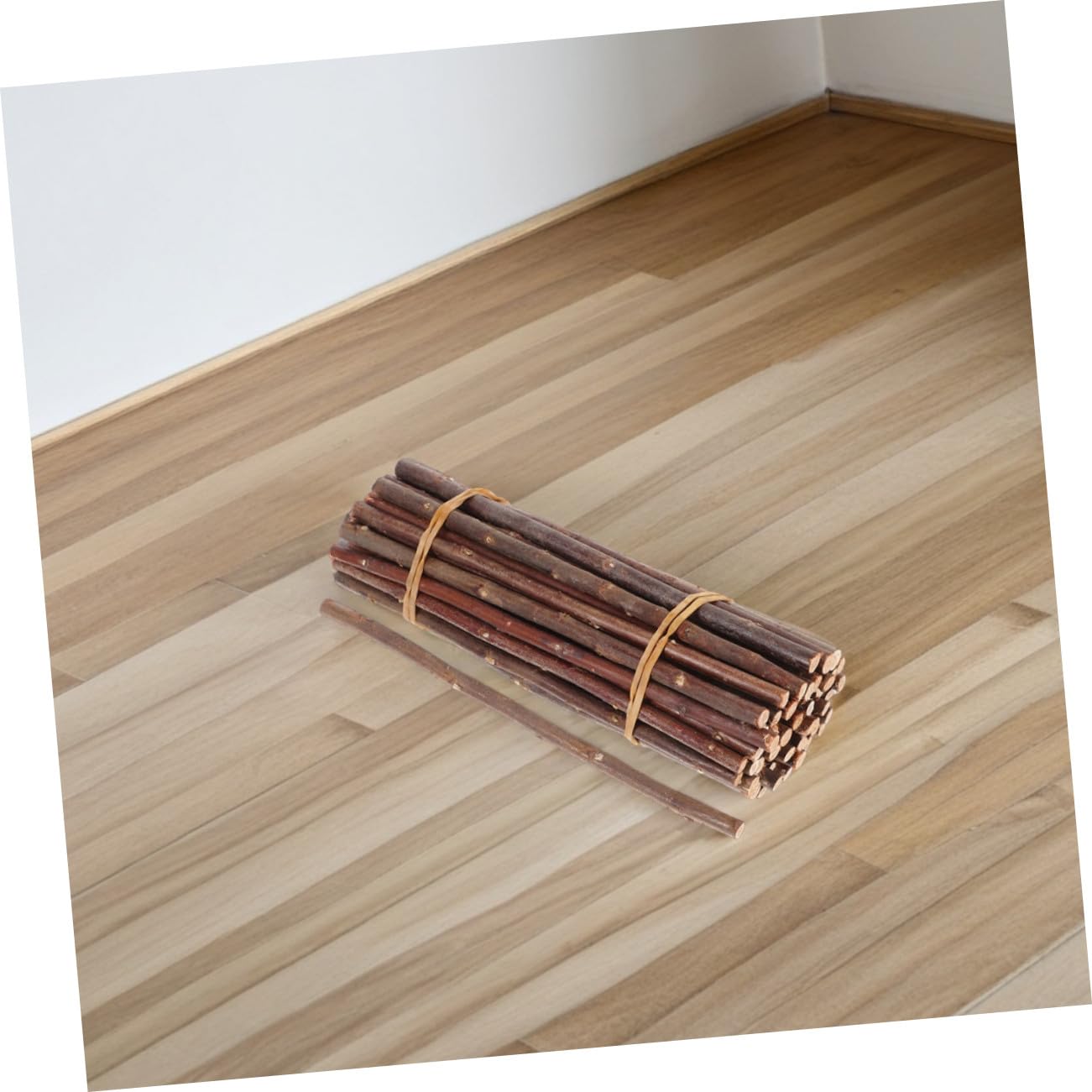 50 Stück Rustikale Holzstäbe Natürliche Getrocknete Äste Unbehandelte Bastelzweige für DIY Dekoration Modellbau Kreative Handarbeiten Holzstäbchen für Bastelprojekte ca