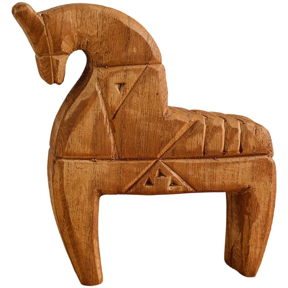 Succes et richesse sur votre bureau grace a la sculpture de cheval en bois 2026