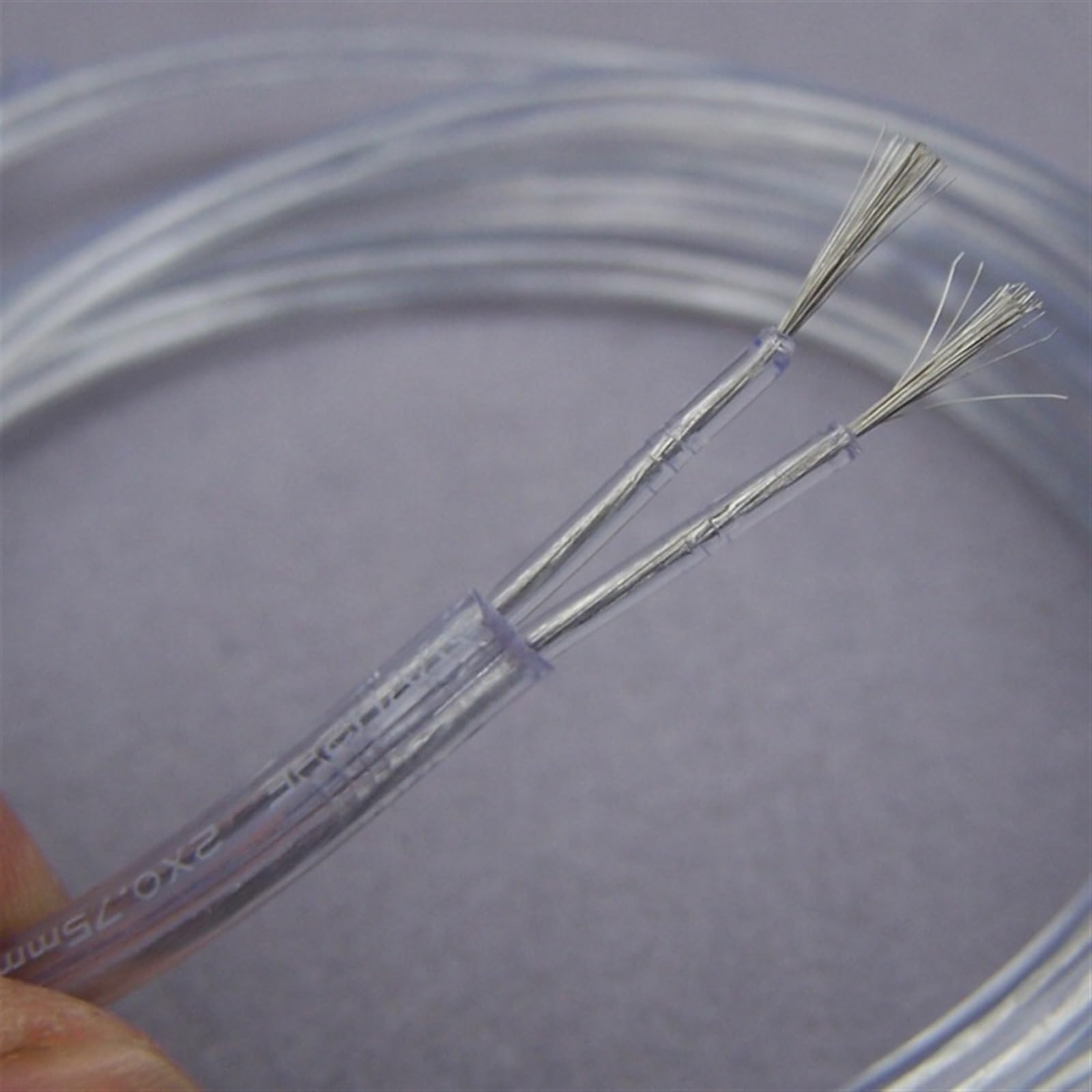 Outdoor Extension Power Sheath Cord 2 x 0.75mm Transparent Electric Cable Pendant Chandelier Lighting Electrical Wire Lighting Lamps Power Cable Solar sheathed(1meter)