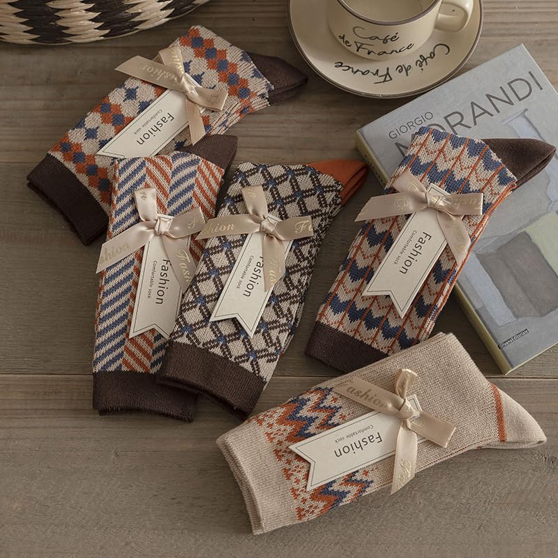 Tooe Women's 5 Pairs Vintage Pattern Cotton Socks Fairycore Plaid Crew Socks Aesthetic Long Socks Preppy Ankle Socks4