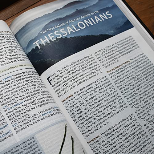 NKJV, Evangelical Study Bible, Bonded Leather, Black, Red Letter, Thumb Indexed, Comfort Print: Chri