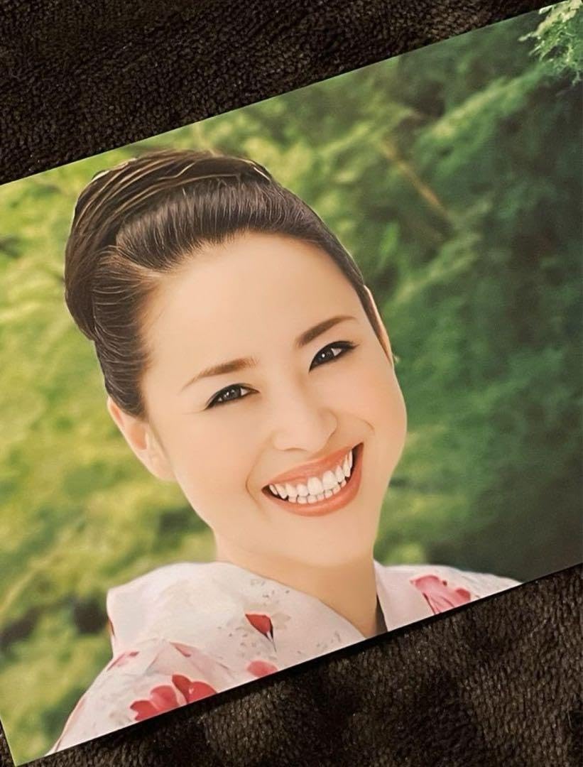 【専用】松田聖子写真Lサイズ100枚 Amazon.co.jp: Lサイズ 100枚 写真 松田聖子 : おもちゃ