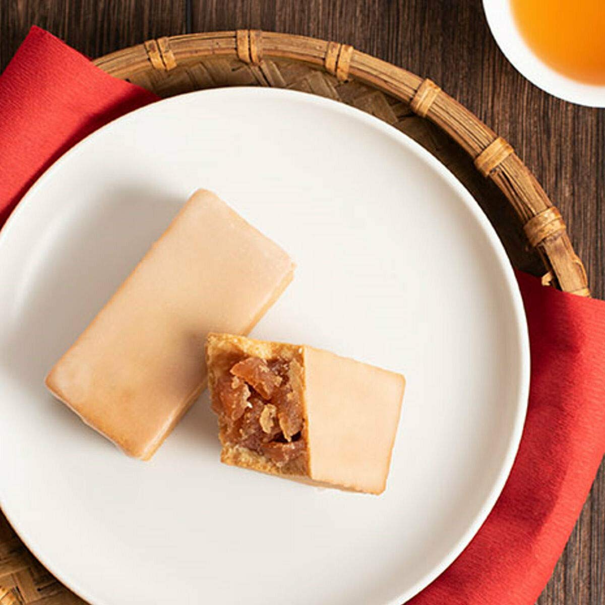 SunnyHills 微熱山丘 Apple Cake Pastry Taiwan 10 Pc Seasonal With