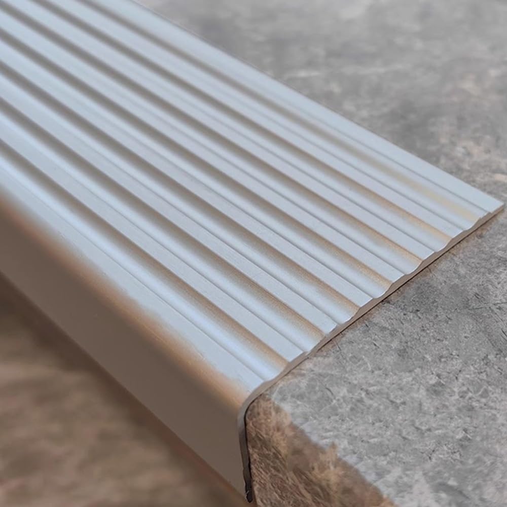 90cm 100cm 120cm Nariz De Escalera Perfil De Ángulo, Borde De Escalera Autoadhesivo, Tiras Antideslizantes para Peldaños 30-70mm(Silver,W5cmxL120cm)