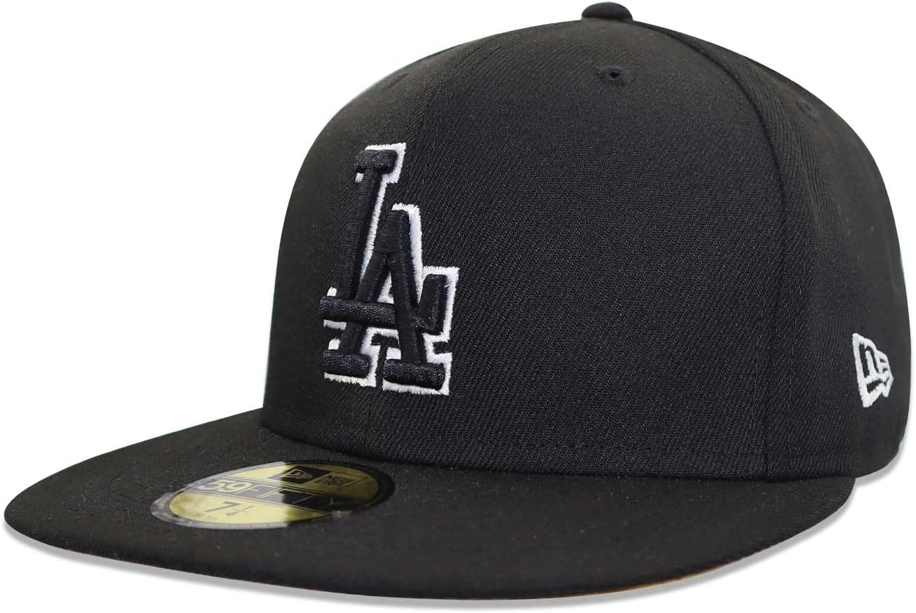 Unisex Adults Black/White Fitted Baseball Cap