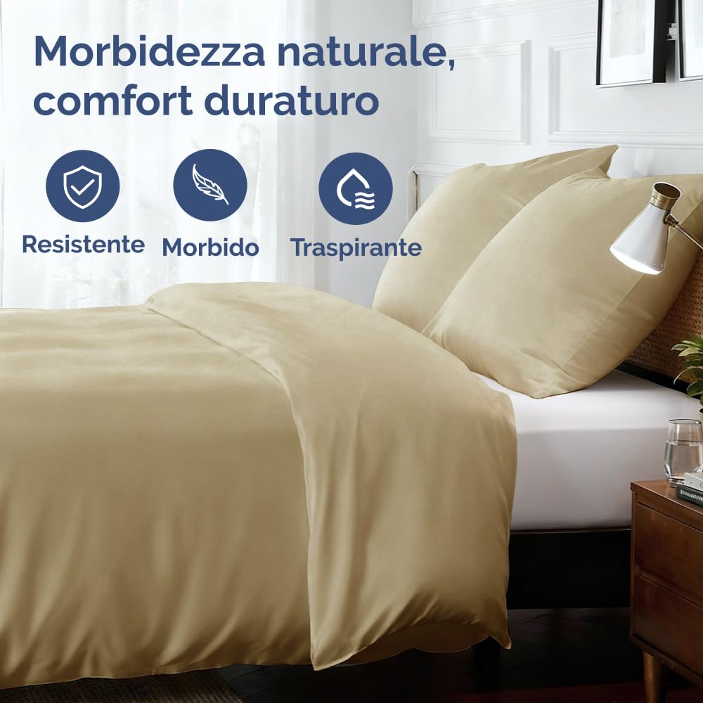 CGK Unlimited Set copripiumino Beige 3 pezzi 240x220 cm - Morbido in microfibra poliestere, elegante e resistente con 2 federe 65x65 cm lavabile in lavatrice, con chiusura a cerniera e lacci.
