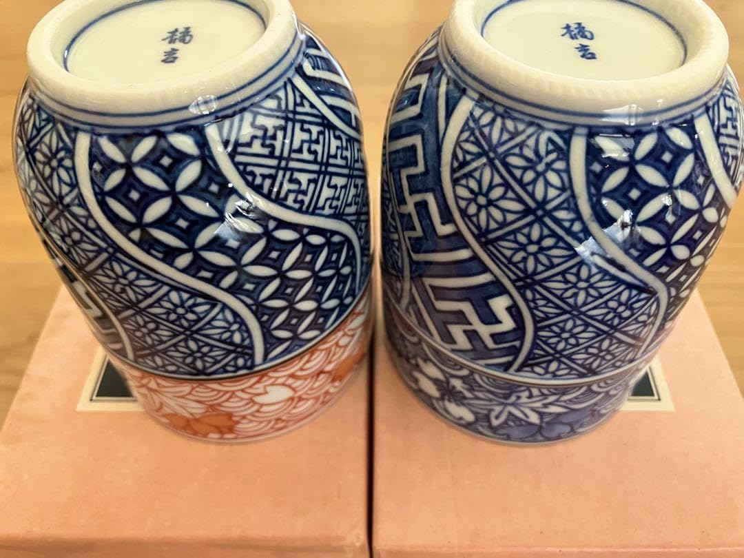骨董品　たち吉　× 山田百貨店　夫婦　蓋付湯飲み　蓋付ご飯茶碗　ペア Amazon | たち吉 蓋付湯呑 夫婦湯呑茶碗 ペア 箱付き 陶器 | ノー