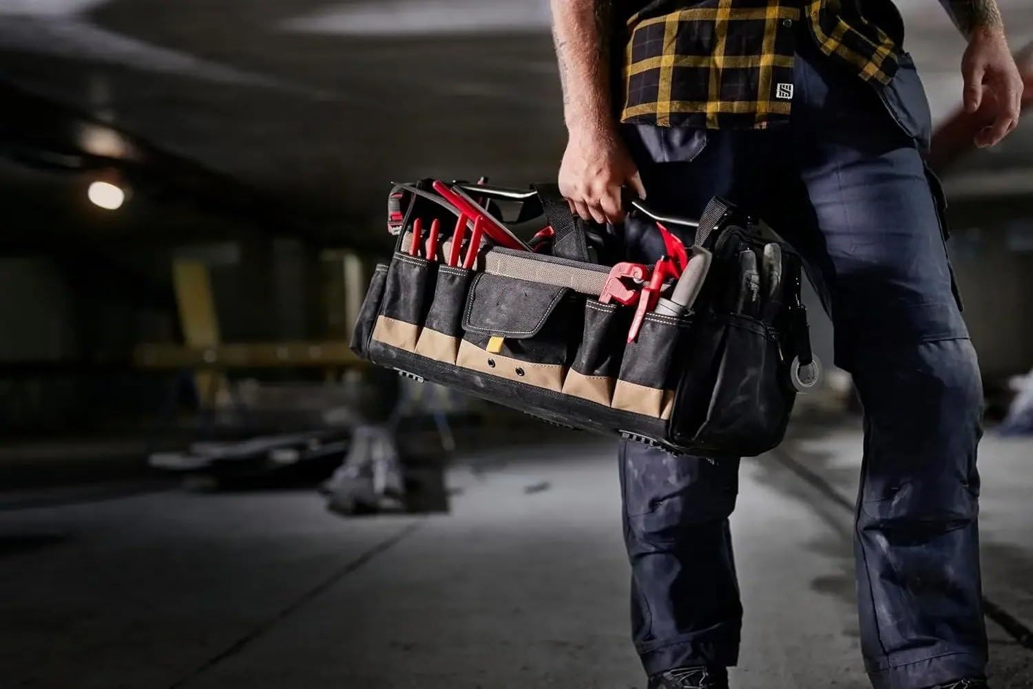 cassetta degli attrezzi Borsa porta attrezzi aperta da 20 pollici Cassetta porta attrezzi Para lato morbido 27 tasche Rastrelliera per attrezzi