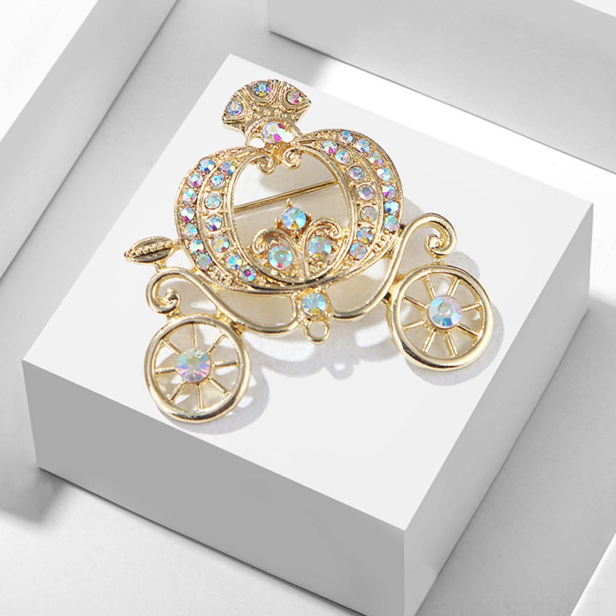 LIFKOME Pumpkin Carriage Brosche Damen Vintage Schmuck mit Bunten Strasssteinen für Kleidung Schals und Hüte für Besondere Anlässe Wie Geburtstage und Hochzeiten