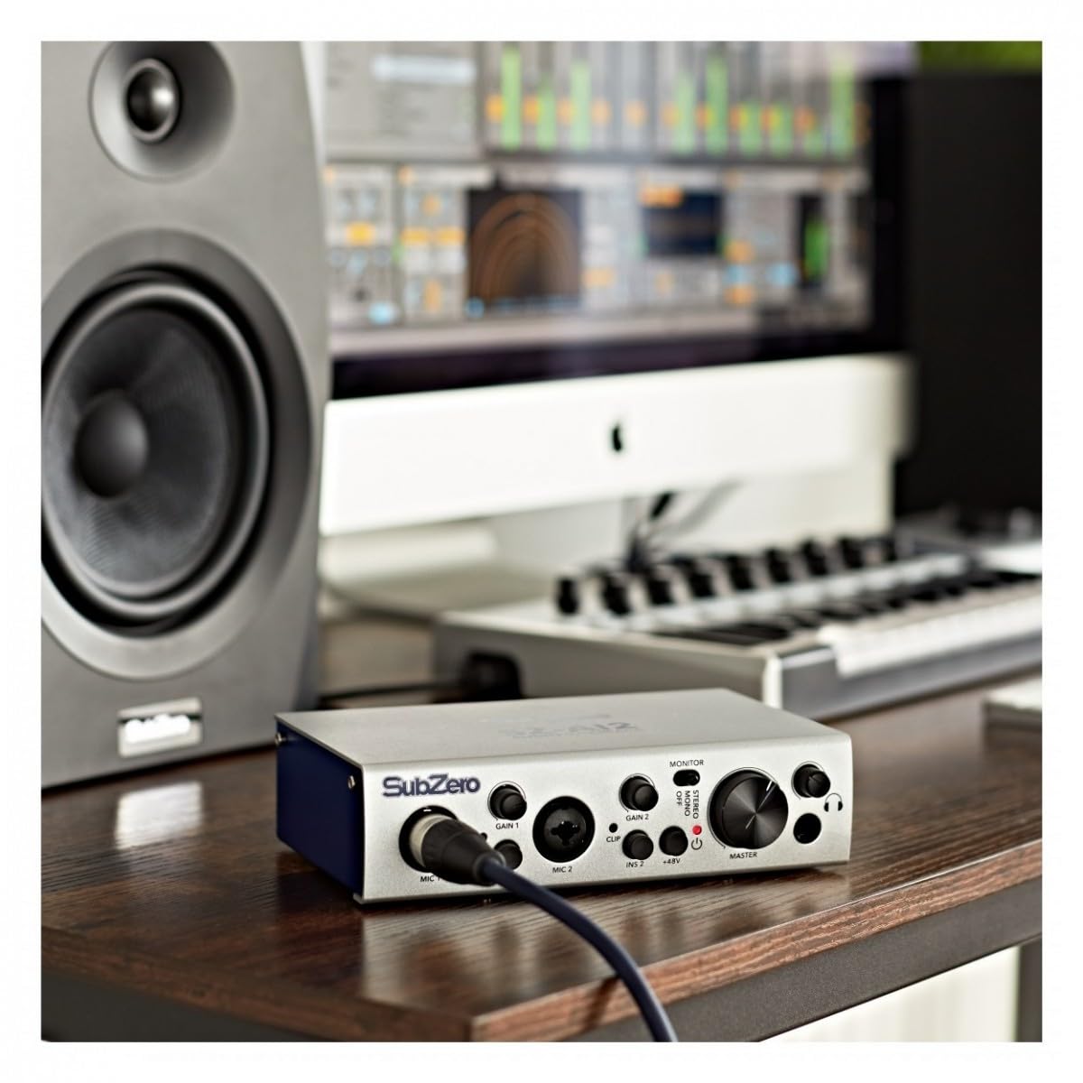 Interface audio USB SubZero AI2-2x entrées XLR/TRS 24 bits / 96 kHz
