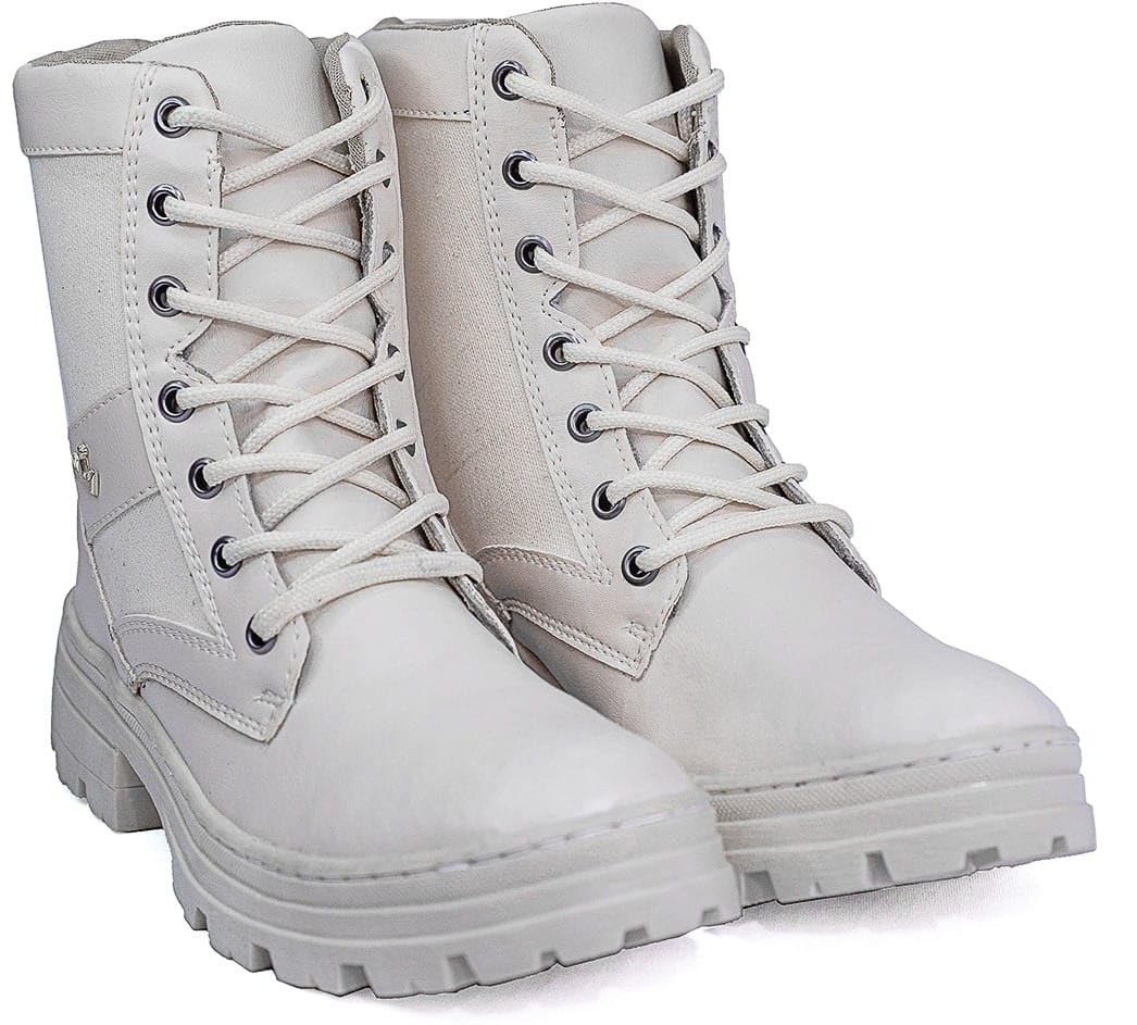 Coturno Feminino Bota Confort Tratorado Cano Curto 1200 em promoção! Veja a oferta e mais achadinhos de Botas 6 Hoje é o melhor dia para comprar Coturno Feminino Bota Confort Tratorado Cano Curto 1200 com aquele preço maroto! Promoção! Aproveite a oferta! 6