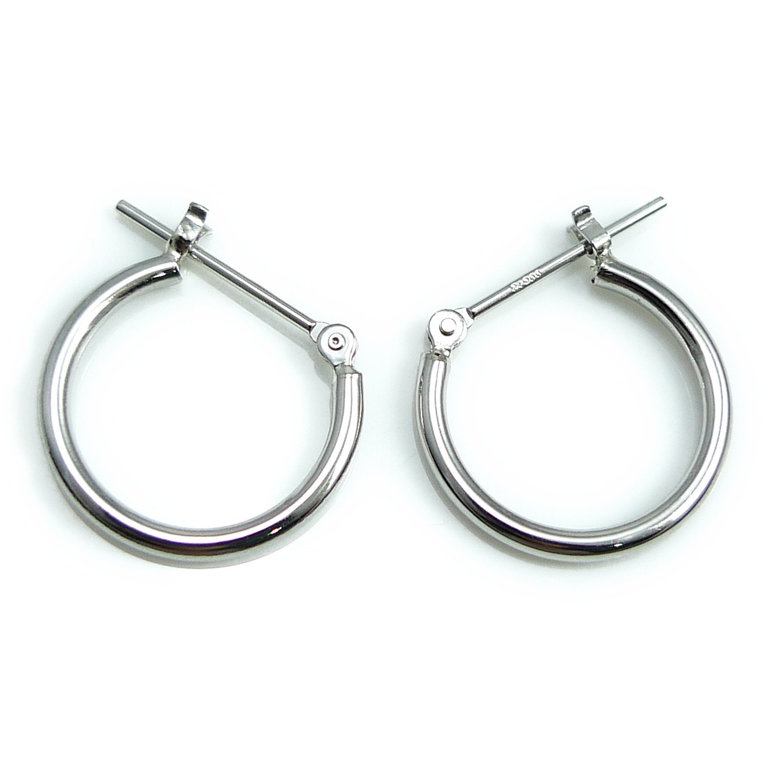 Amazon | プラチナ Pt900 フープピアス 1.5mm x 15mm 両耳分 1ペア 