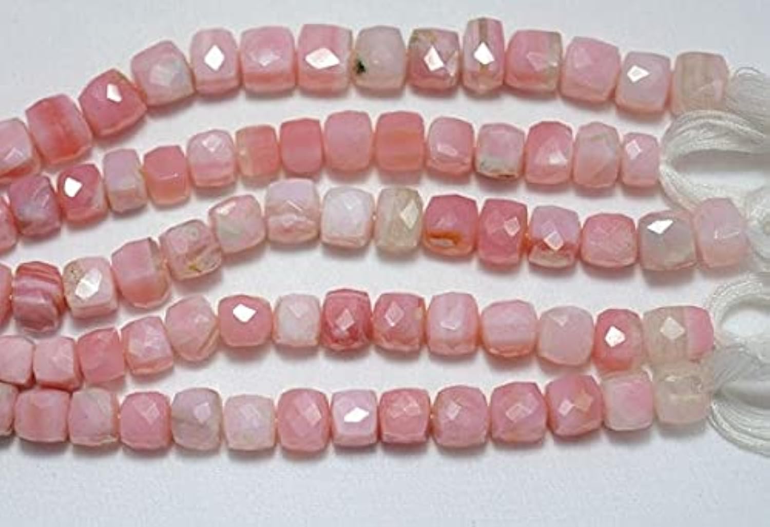 Opale rose du Pérou facettée de qualité supérieure, perles cubiques 8mm