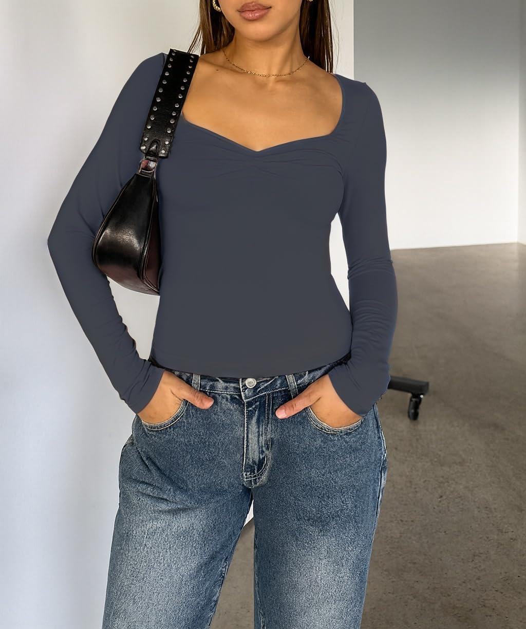 ForeFair Women's Long Sleeve Going Out Tops Pleated Basic T Shirts Cute Sweetheart Neck Y2K Fall Tops - Image 3