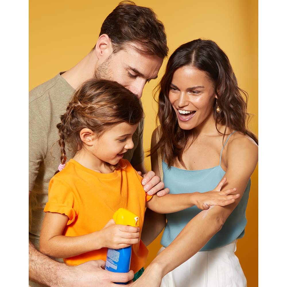 Nivea Sun Kids Lait Protecteur Solaire FP30 pour enfants, protection haute 200 ml Haute protection FP30 300 ml Spray