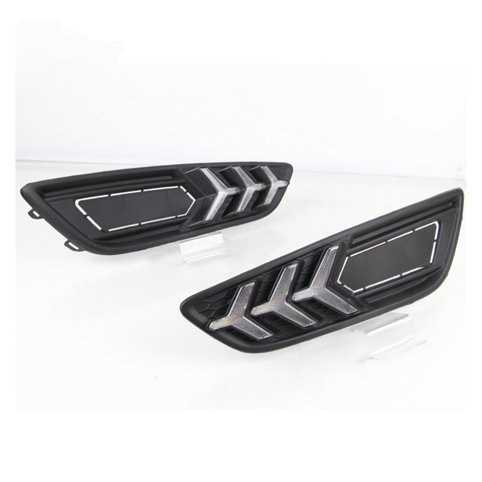 Fendinebbia Auto LED DRL 12V Luci Diurne Per Focus 2015 2016 2017 2018 Indicatori Di Direzione Gialli Luce Di Marcia Diurna Lampada Fendinebbia Per Auto