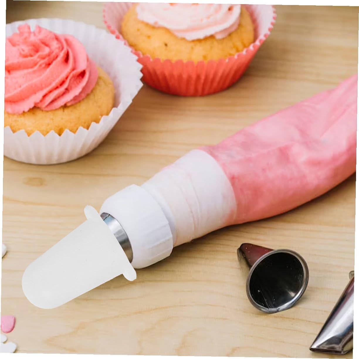 Cabilock 6 pièces Protection Silicone pour Douilles de Pâtisserie Manchons Anti-Usure pour Embouts de Décoration Gâteaux Accessoires Pratiques pour Pâtisserie Petit Moyen et Grand