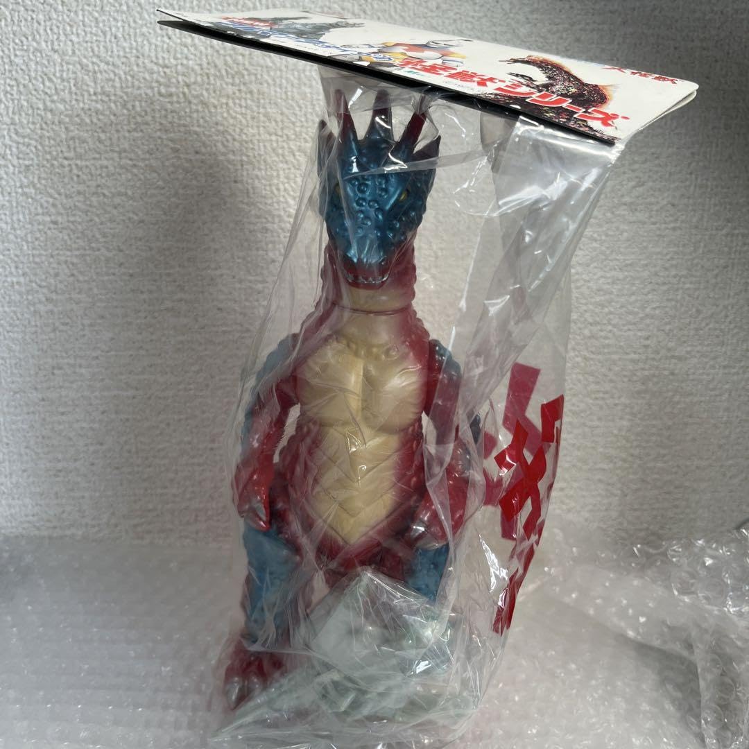 Amazon.co.jp: デッドストック ブルマァク M1号 チタノザウルス