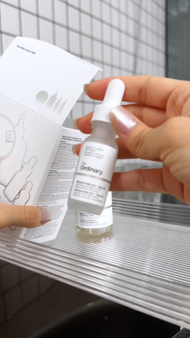 Image of The Ordinary The Mini Icons Set, Travel Size Skin Care to Hydrate and Brighten, Glycolic Acid 7% Exfoliating Toner, Niacinamide 10% + Zinc 1%, Hyaluronic Acid 2% + B5, 4 Reusable Rounds