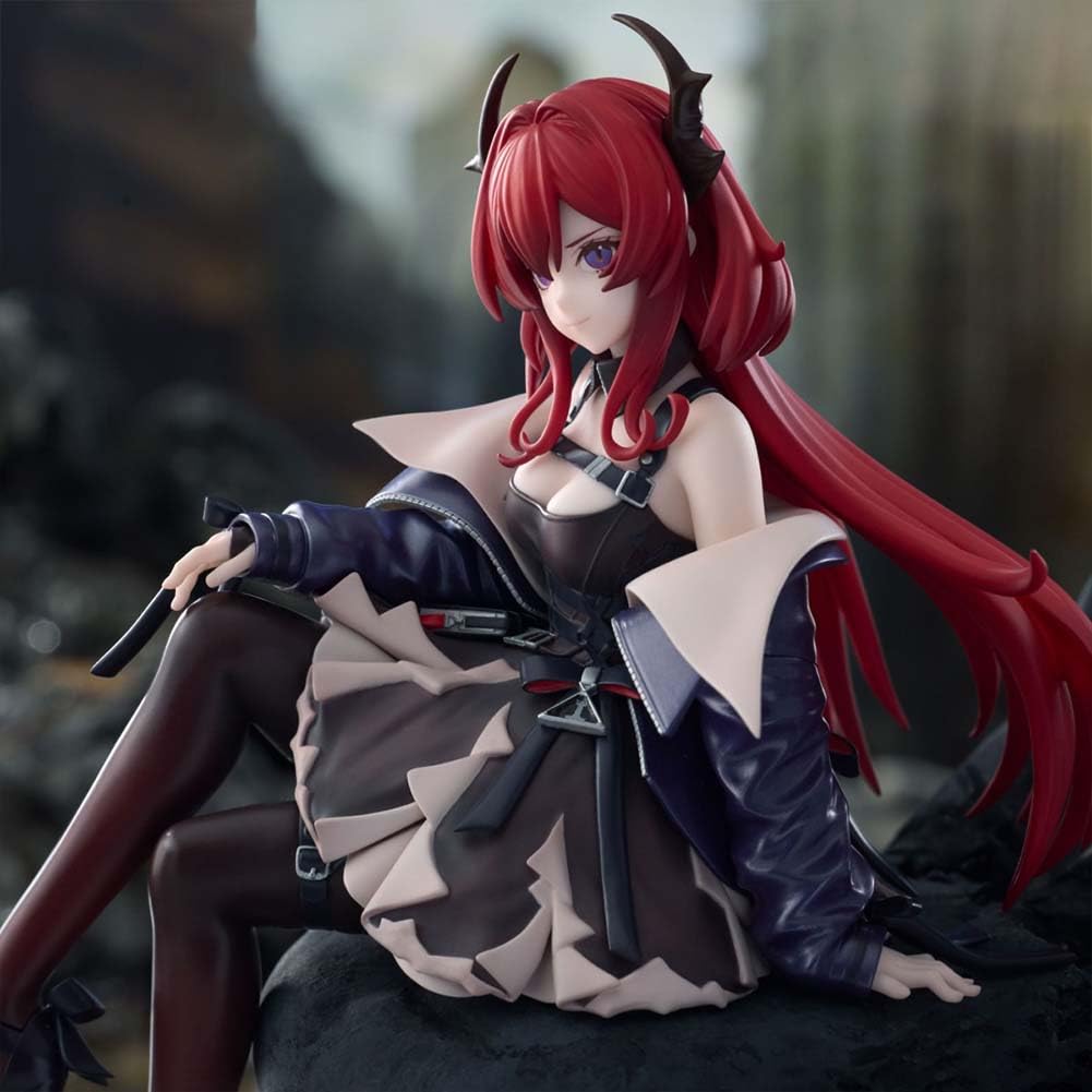 Zhongkaihua Surtr Figura de acción Surtr de 15 cm, postura sentada, modelo de anime, modelo de PVC, estatua coleccionable para decoración del hogar y escritorio, fanáticos adultos