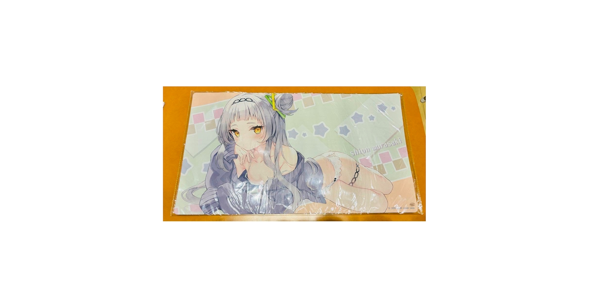 紫咲シオン　活動二周年記念グッズ　ラバーマット　プレイマット  ホロライブ ホロライブ ］ 紫咲シオン 活動二周年記念グッズ プレイマット