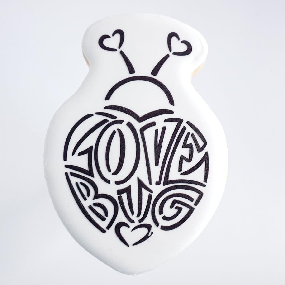 Love Bug PYO-Schablone, gezeichnet von Krista