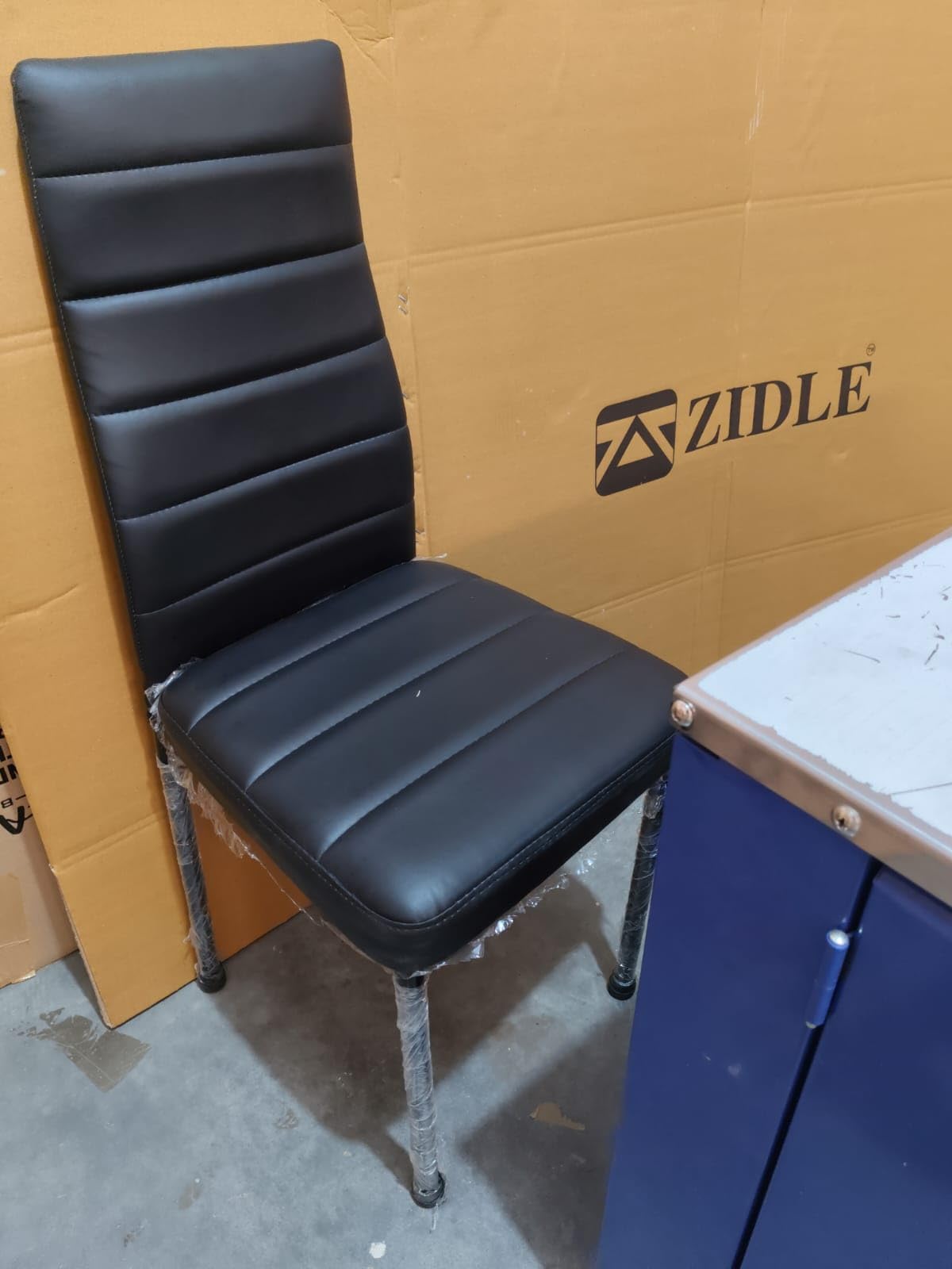 Zidle Bloom Dining Faux Leatherette Chair for Living Room| Dining| Restaurant| Study| Balcony| Kitchen Made of mild Steel Black Powder Coated 2 Years (Black) 3
