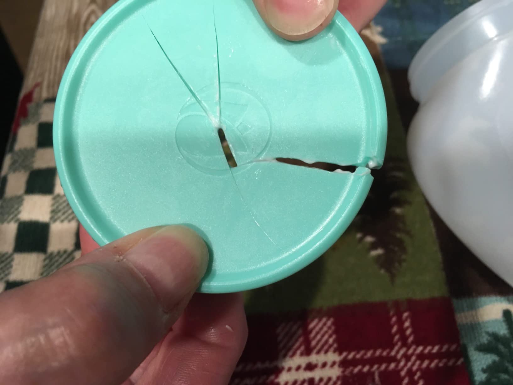 Broken Cap on 1 container