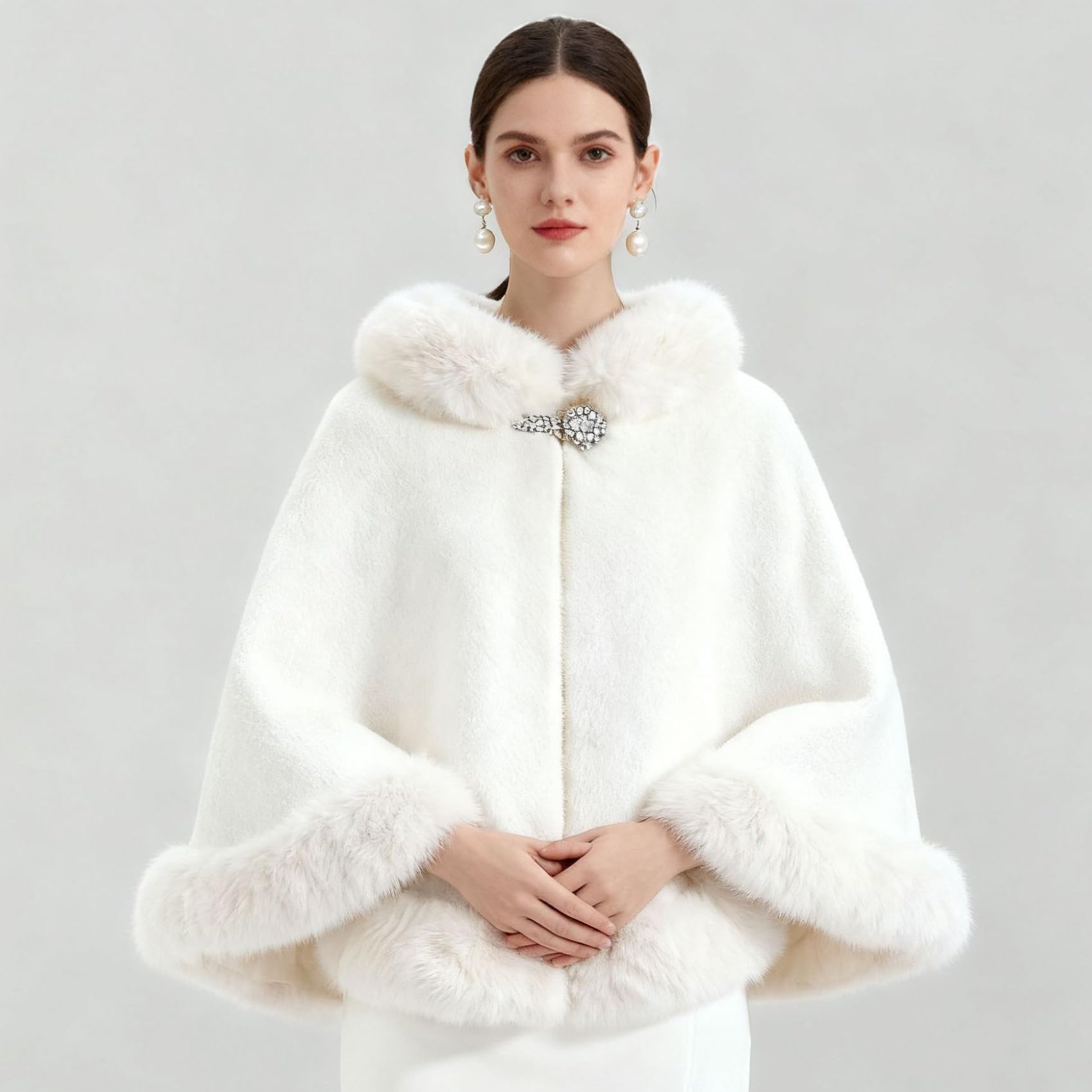 Chale Femme Cape En Maille Cardigan Vintage Pour Femme Poncho Châle Élégant En Fausse Fourrure Veste D'Hiver Grande Taille Étole Pour La Mariée Et Les Demoiselles D'Honneur Boléro
