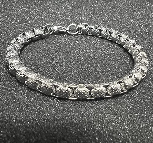 Image of THE MEN THING 7mm Pure Stainless Steel Bracelet European trending Style, Domineering Striped Bracelet for Men & Boy (7-9inch)