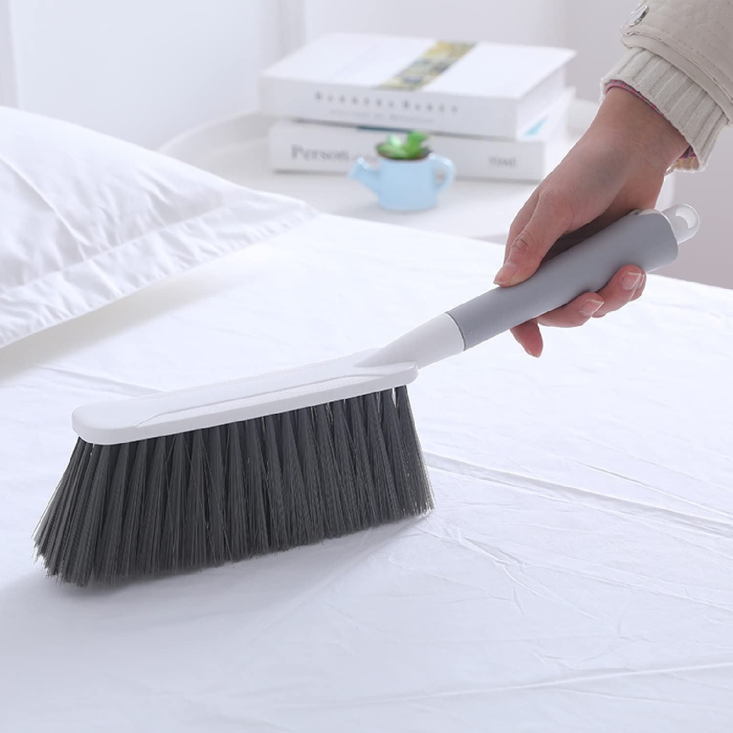 Netram Store Dust Removal Brush Microfiber Bristles Dusting Semi Hard Long Bristle for Carpet, Keyboard, Home, Hotel and Household (White) 3