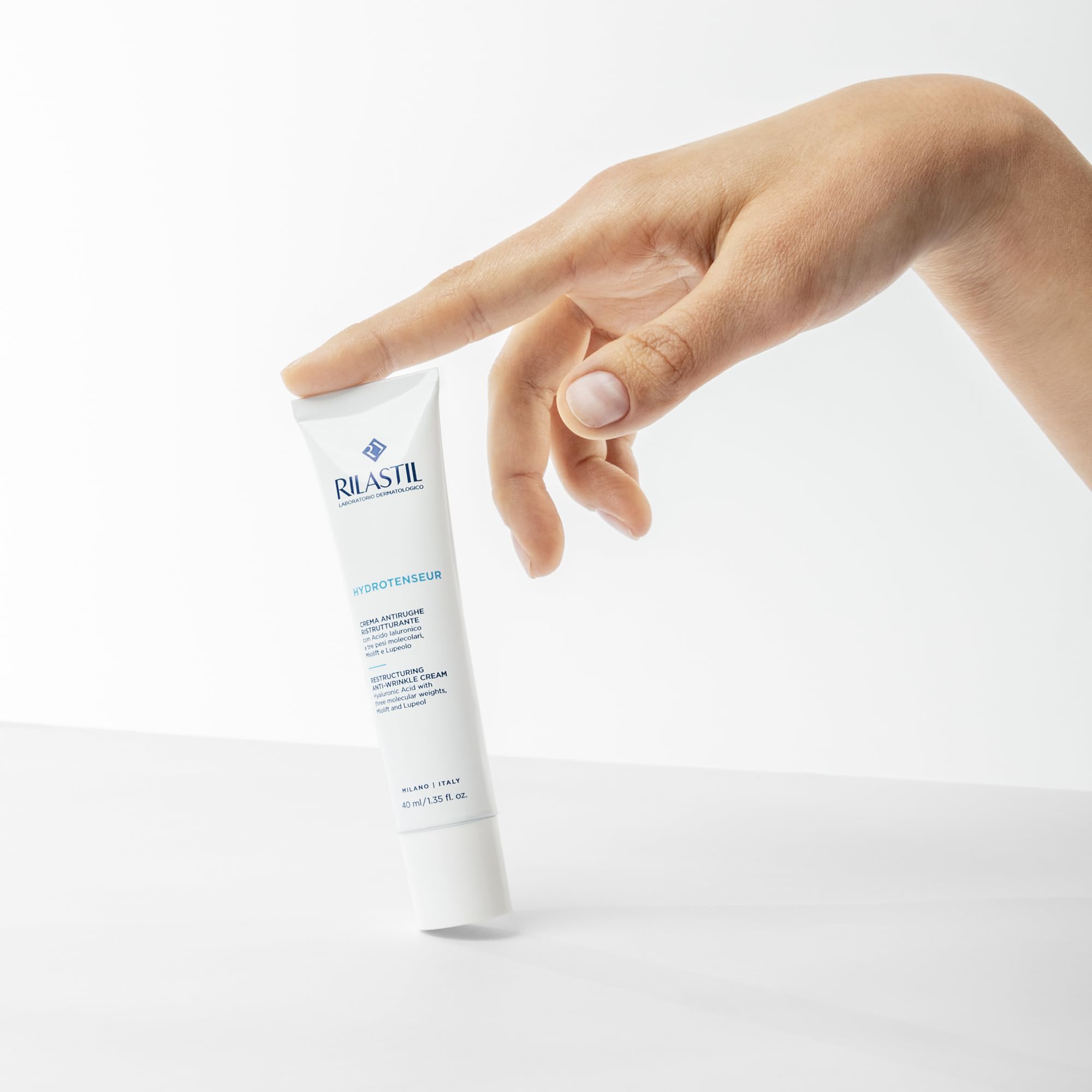 Rilastil Crema Viso Hydrotenseur Antirughe Ristrutturante Texture Leggera con Acido Ialuronico e per Pelli ml Confezione 40