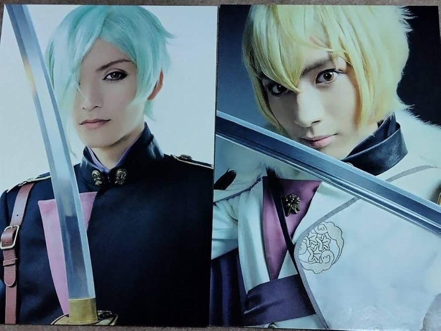 映画刀剣乱舞DVD、特典ブロマイド、漫画2巻 OFFICIAL GOODS | 『映画刀剣乱舞-黎明-』公式サイト | Blu-ray