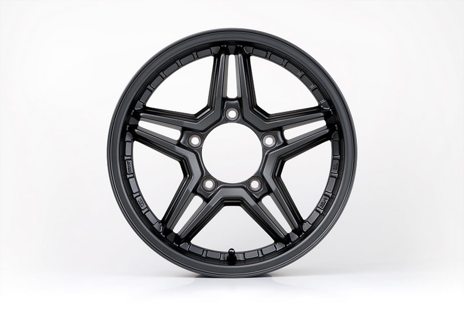 JAOS 16インチ タイヤホイール (PCD): 5x114.3 JAOS 16インチタイヤホイール(PCD): 5x114.3