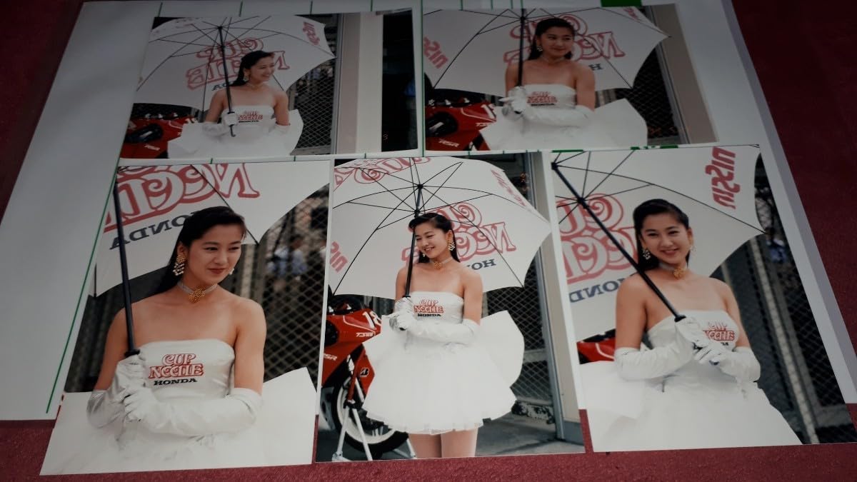 三井ゆり　写真　はがきサイズ　24枚　アイドル　タレント Amazon.co.jp: 三井ゆり 水着ポスター 女優・歌手・アイドル画像