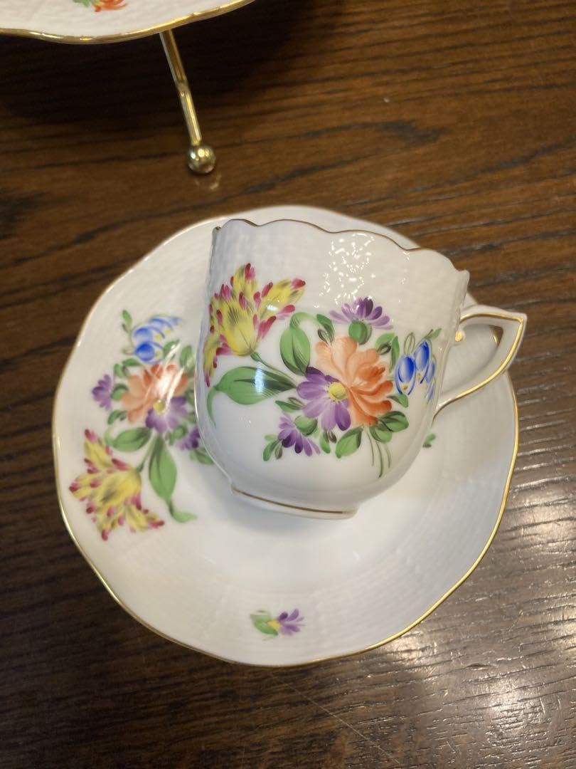 ヘレンド チューリップの花束 プレート2枚とケーキスタンド カップ