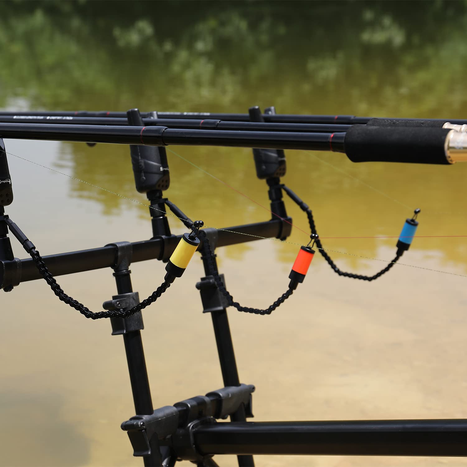 Sougayilang 4pcs Swingers de Pesca, Alarma de mordida Sensor Colgante para Pesca de Carpa con Caja de ABS