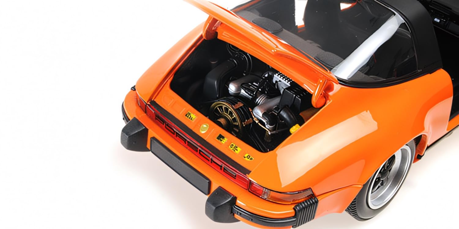 Minichamps 100063064 - Porsch. 911 Carrer. 3.2 Targa Orange with Openings 1983 - maßstab 1/18 - Modellauto